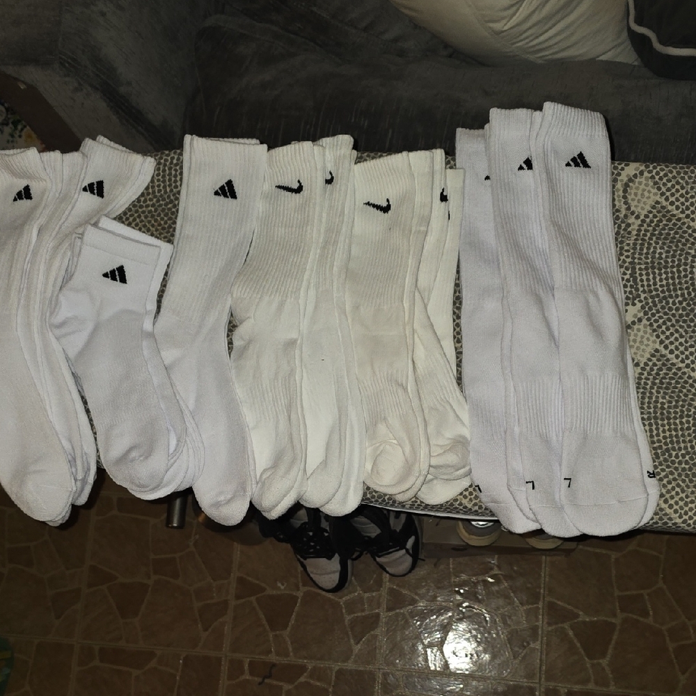 White Athletic Socks Set
